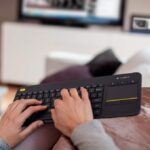 Logitech K400 Plus TV4